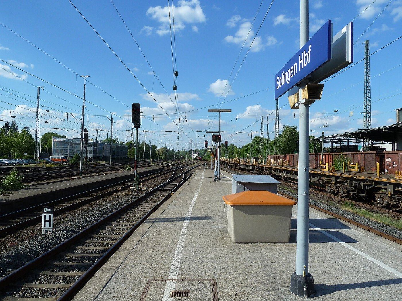 Solingen Hfb, Gleis 9 panoramio