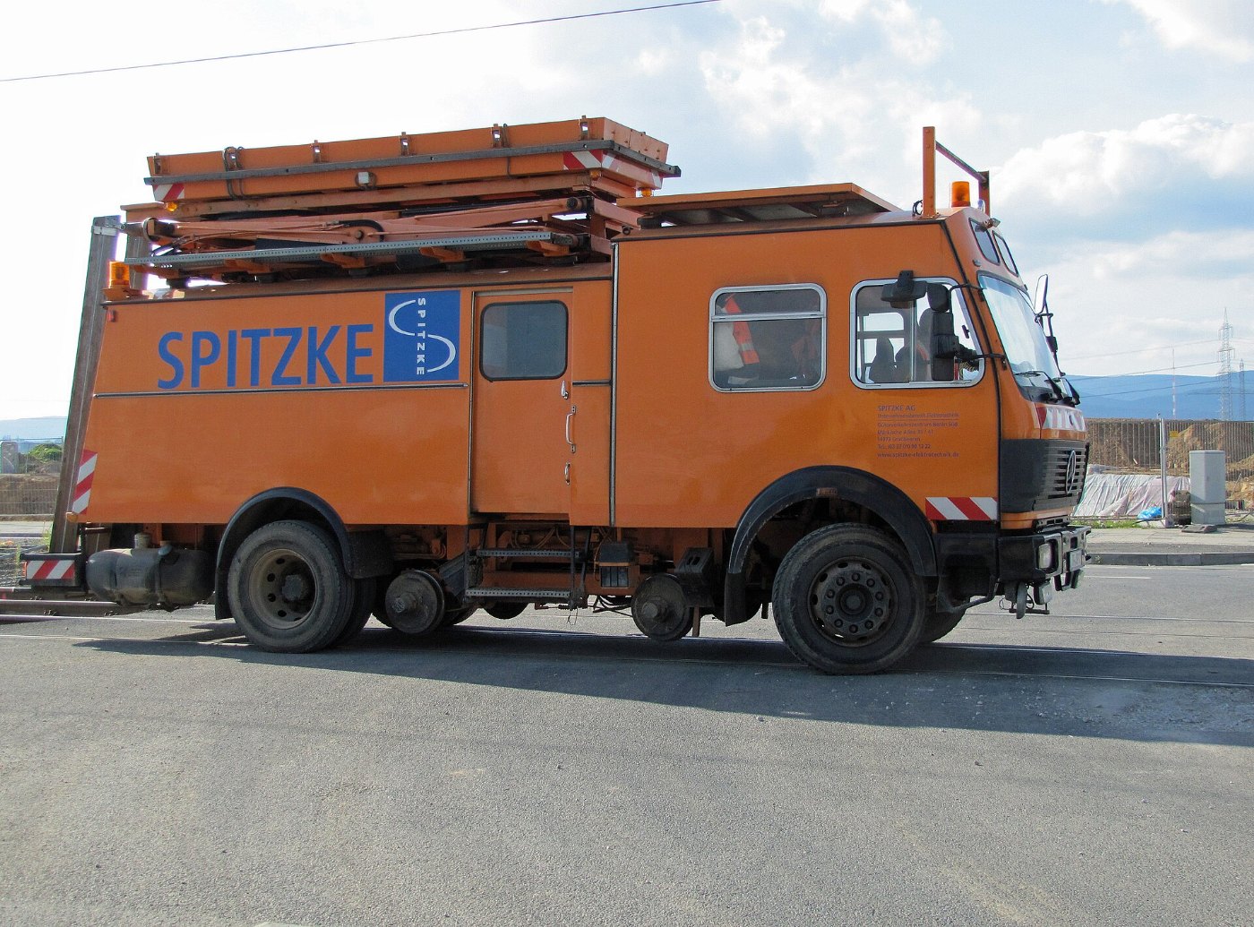 Oberleitungsbauwagen 2010 085