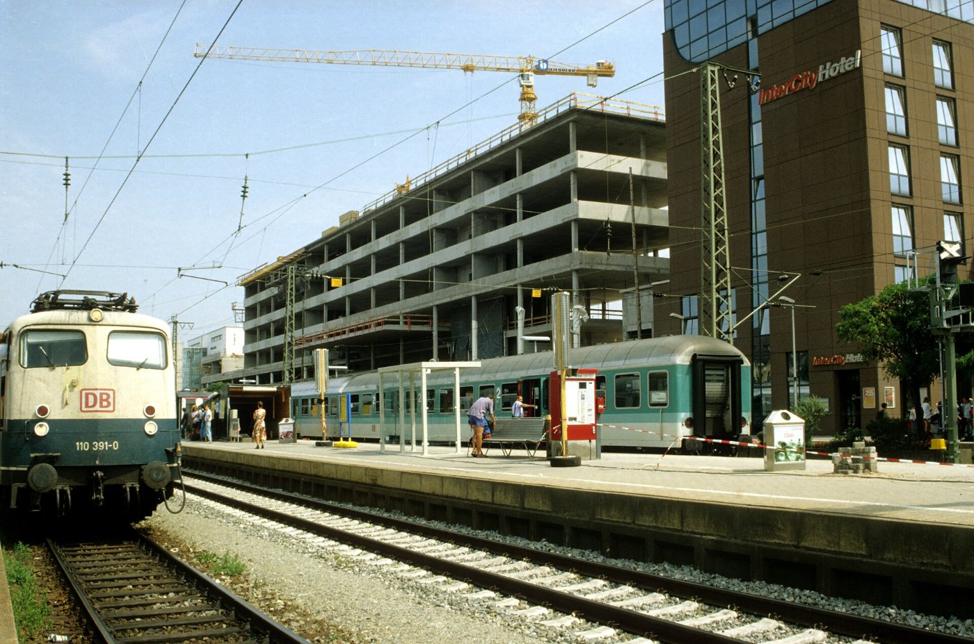 Bahnhof Freiburg 11
