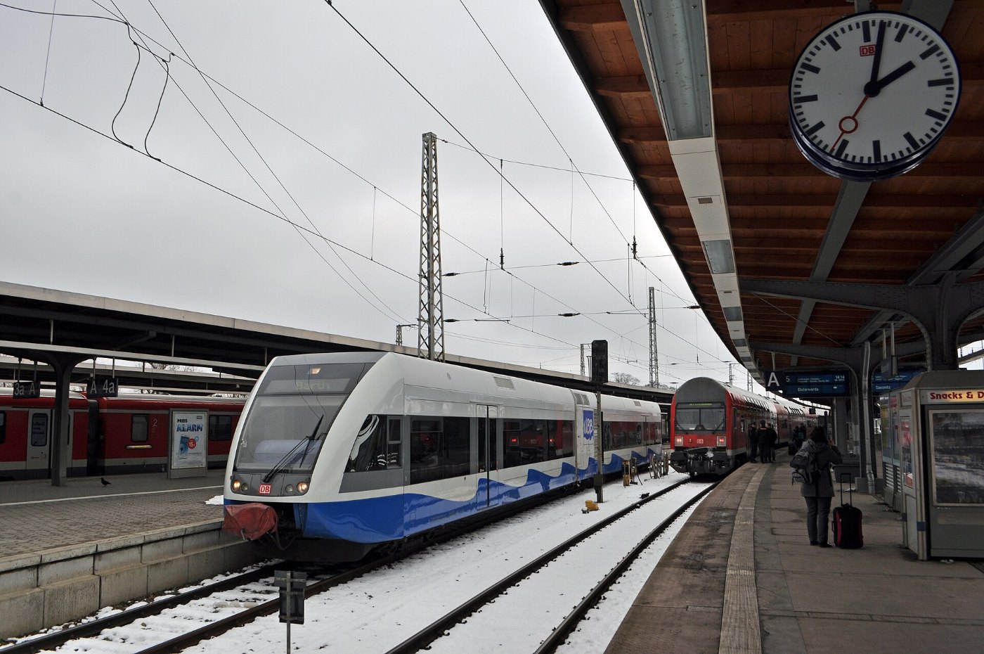 Stralsund, Hauptbahnhof (2013 02 13), by Klugschnacker in Wikipedia (6)