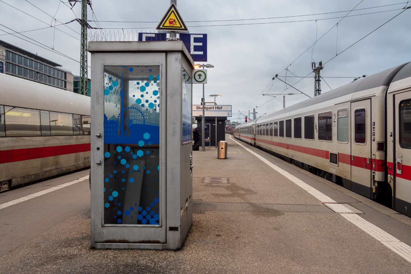 Bahnsteig im Stuttgarter Hauptbahnhof