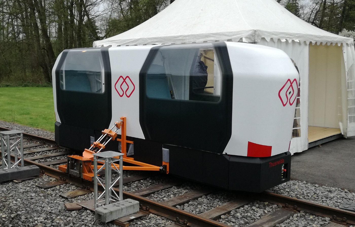 MonoCab Prototyp Thusnelda ohne Gäste