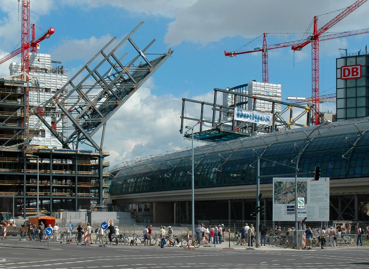 Berlin Hauptbahnhof (Lehrter Bahnhof) Absenkung Bügelbau – Detail