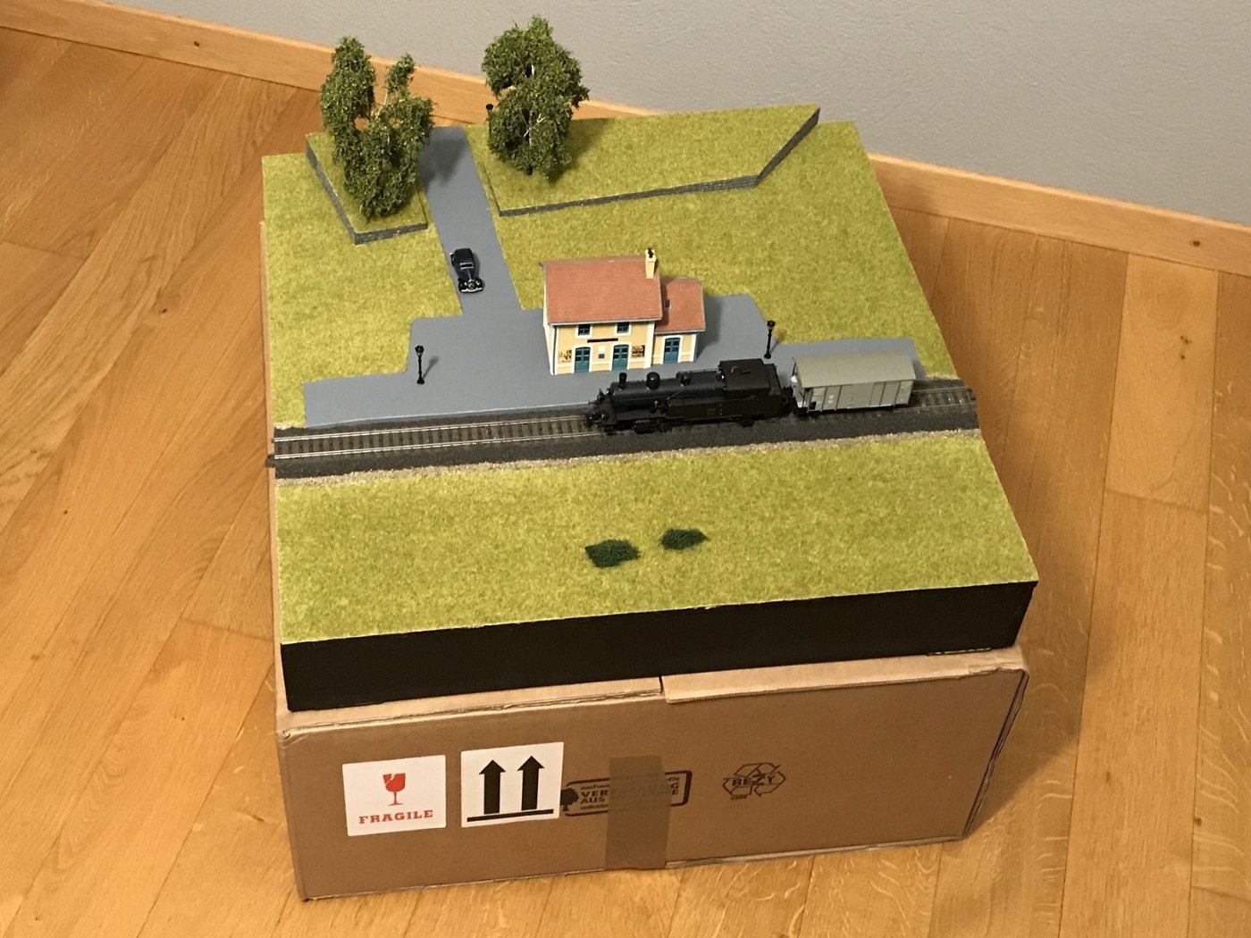 Privates C Trak Module mit einem kleinen Bahnhof mit Märklin C Gleis Jan