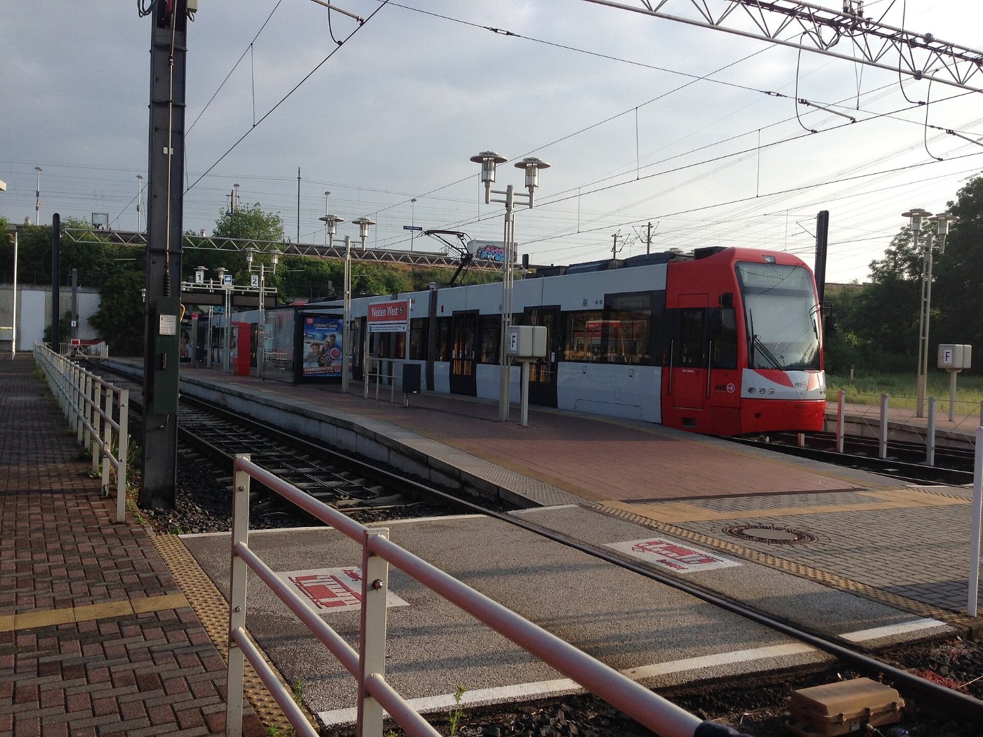 GER Köln, Bahnhof Weiden West 001 2016 Stadtbahn 1