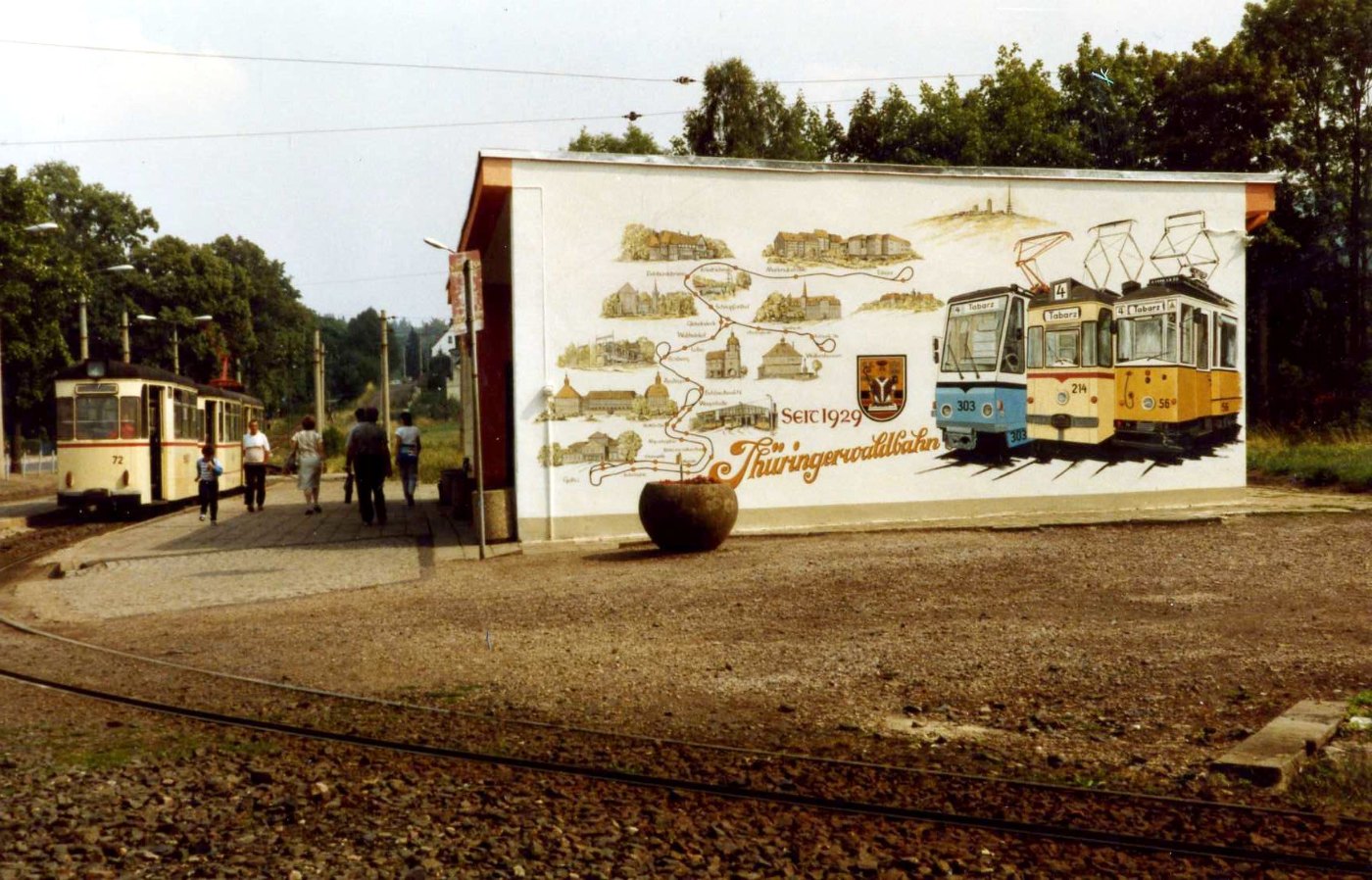 Tabarz DDR August 1989. Thüringerwaldbahn 60th anniversary mural Flickr
