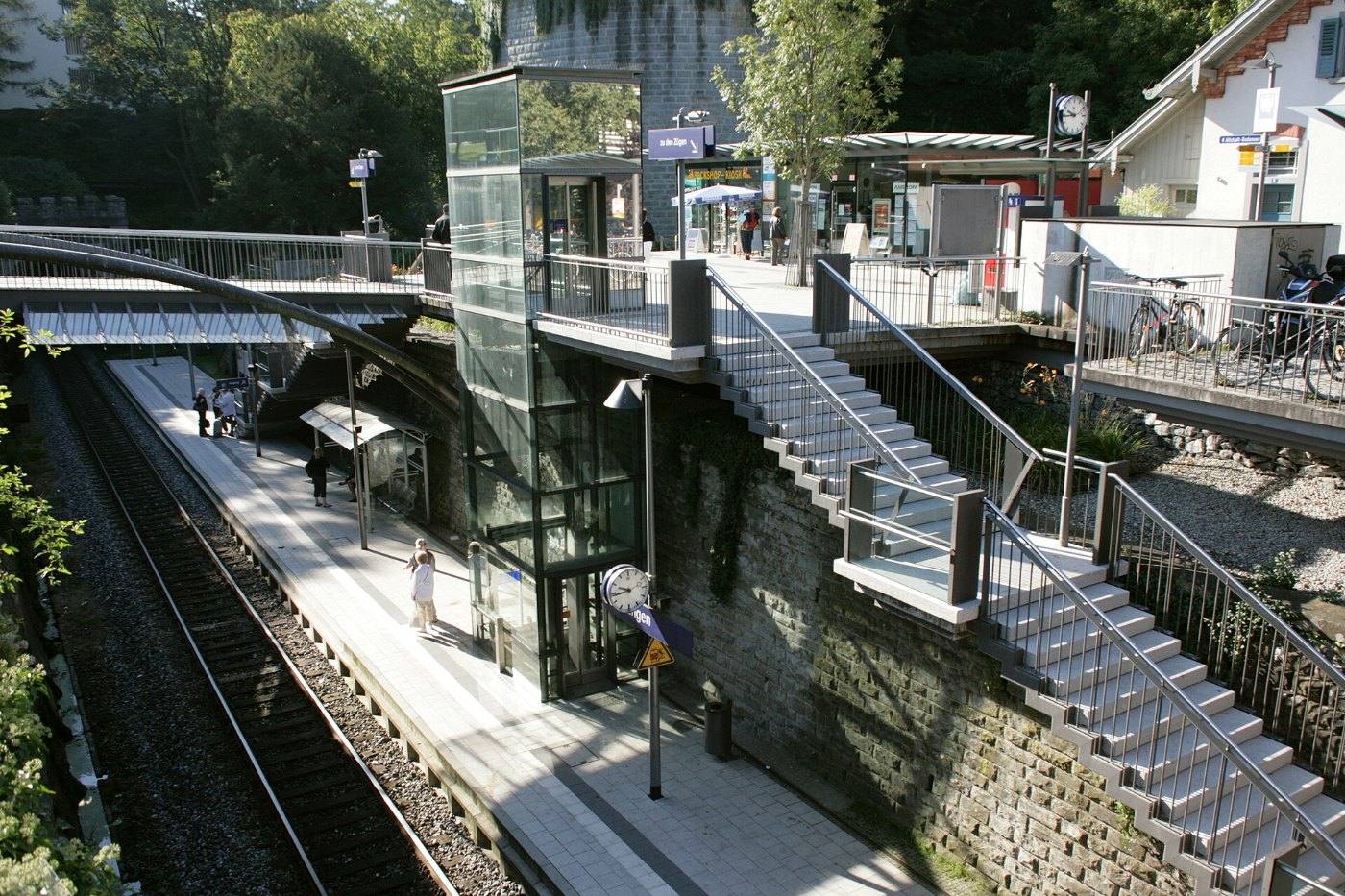 Überlingen Wiestorstraße Bahnhof 03 ies