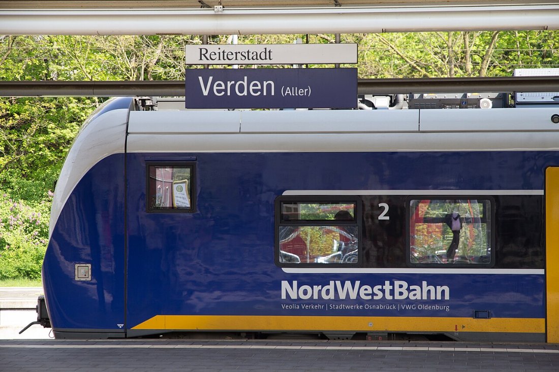 Riding the train? Bahnhof der Reiterstadt Verden (Aller)