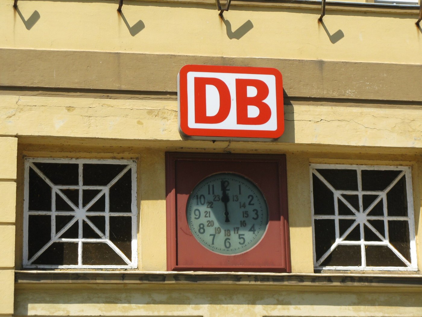 Wittenberge Bahnhof Alte Uhr 2009 07 27 091