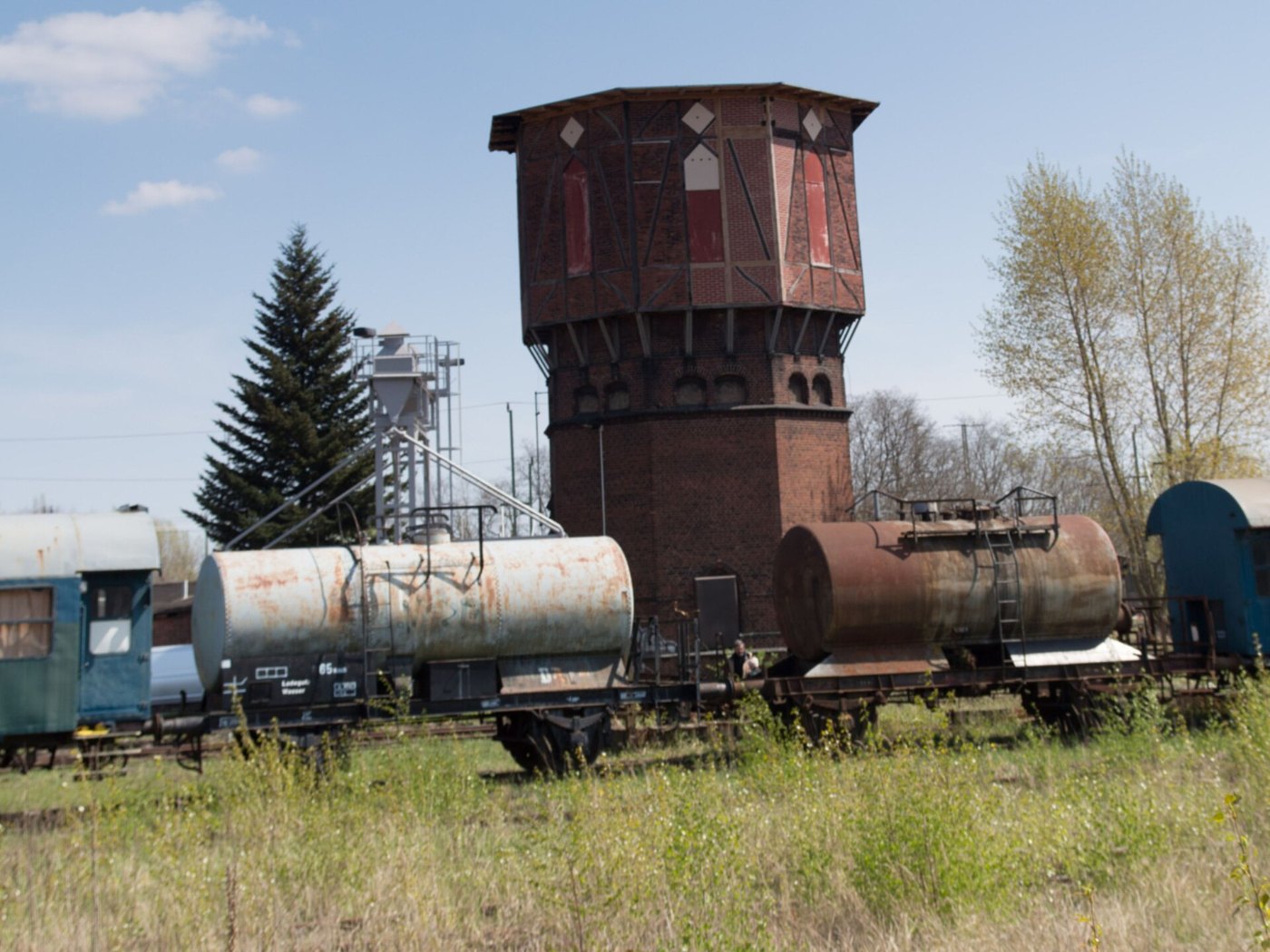 Dampfloktreffen Bw Wittenberge Wasserturm mit Kesselwasserkesselwagen