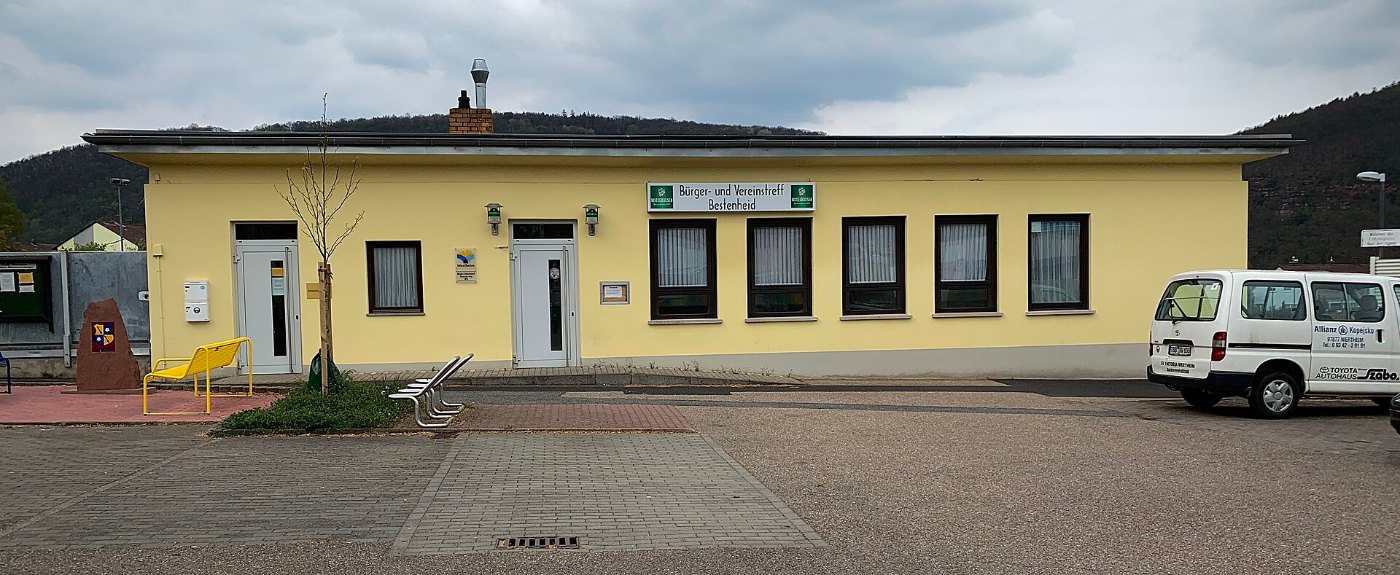 Viktoria Wertheim Sportplatz mit Sportheim in Wertheim Bestenheid