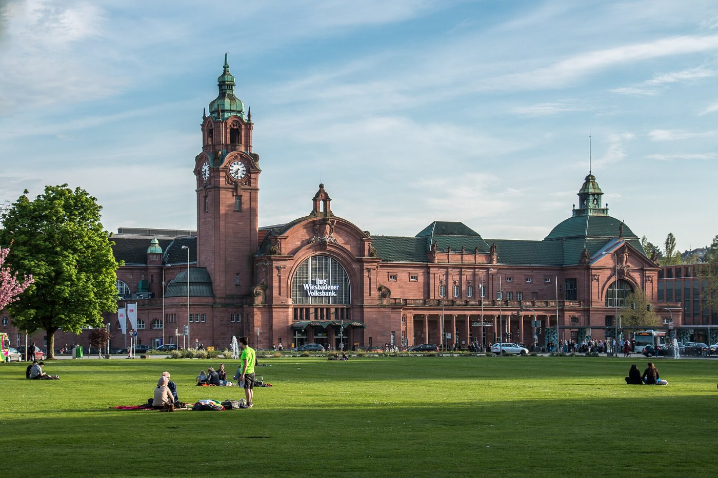 MK10849 Wiesbaden Hauptbahnhof