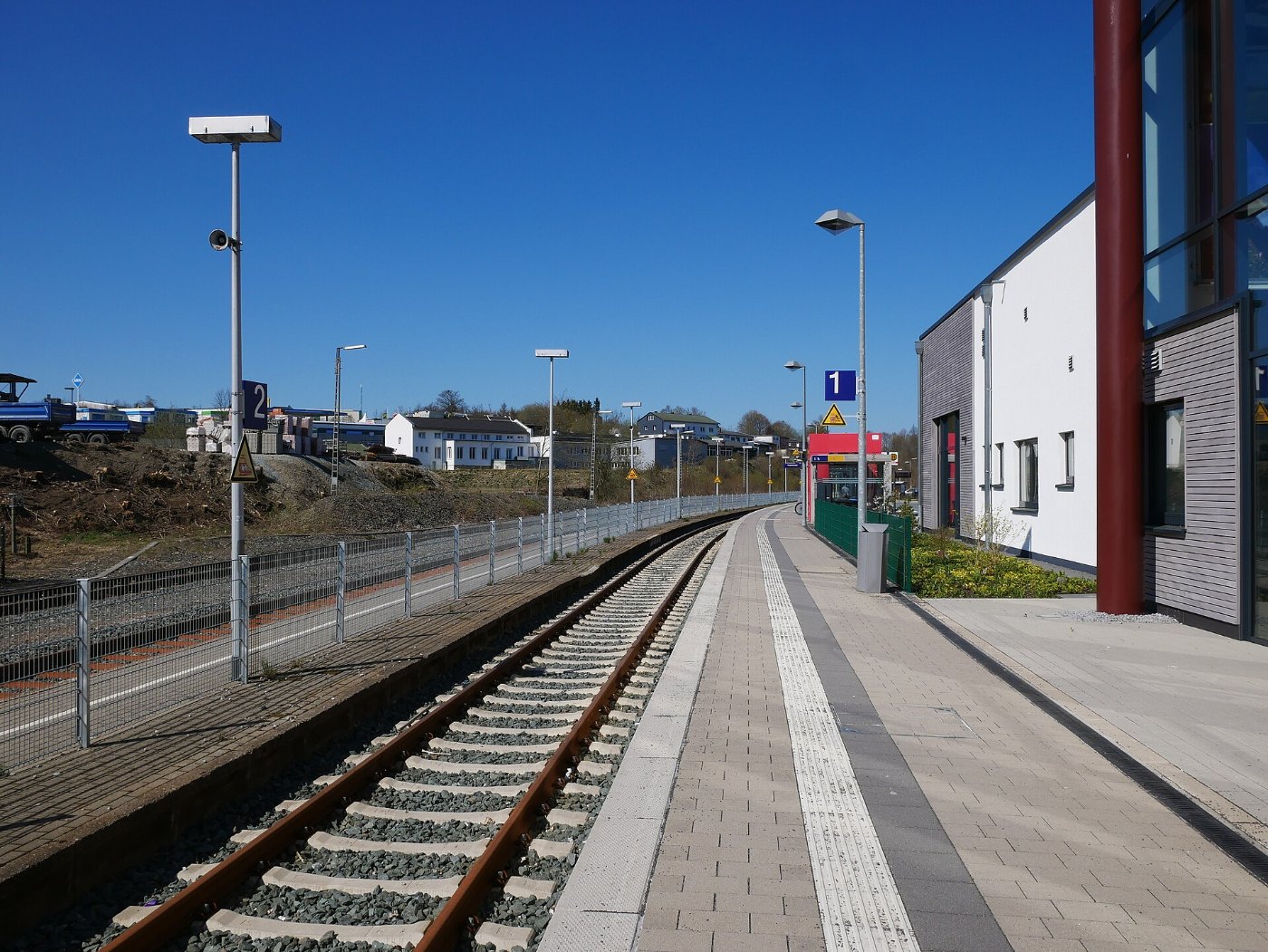 2019 04 19 Bahnhof Winterberg (Westf) Bahnsteiggleis 1 (1)