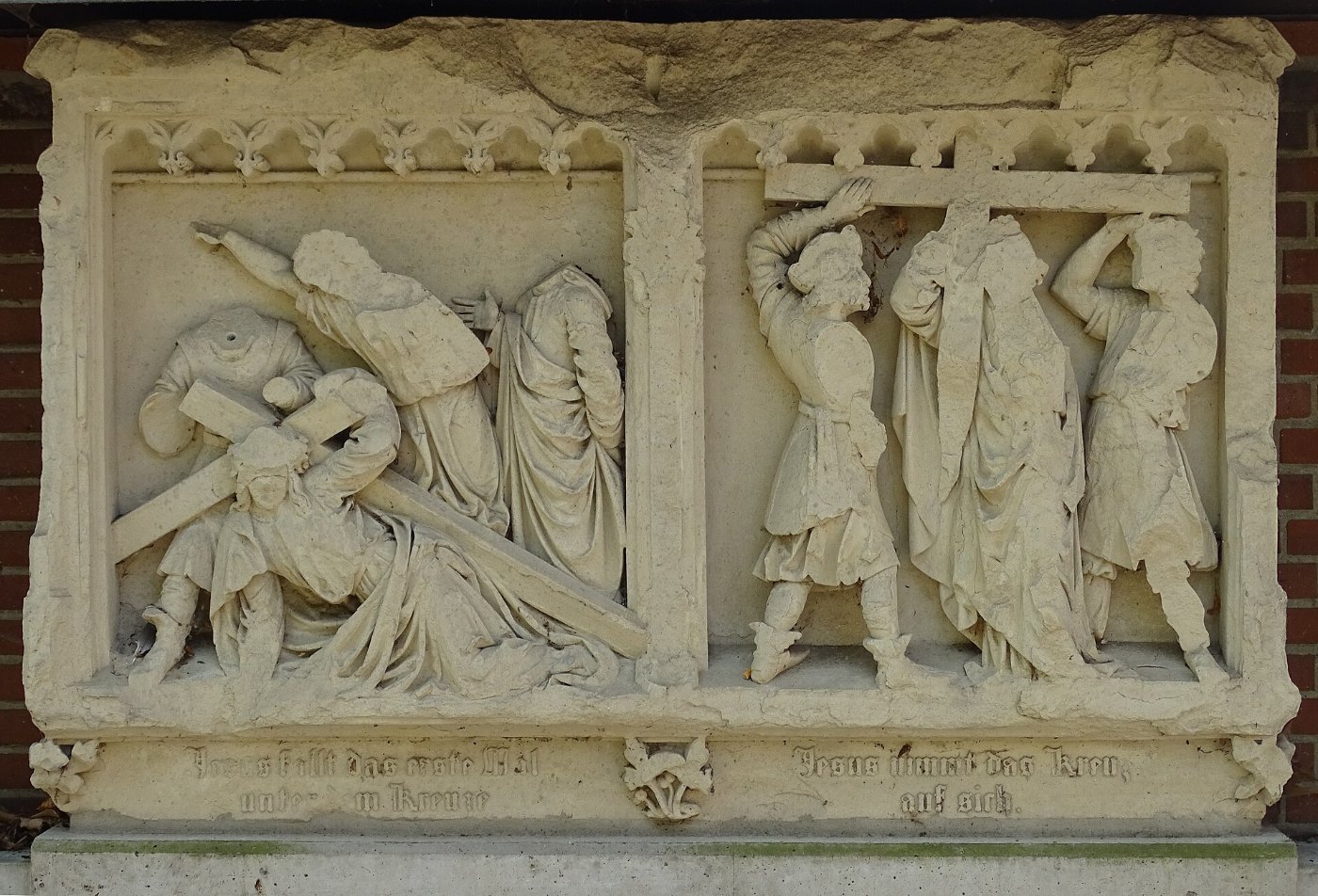 Xanten Stations of the cross 2 and 3