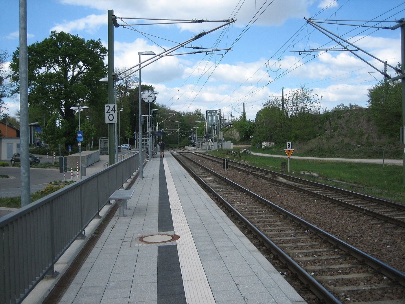 Bahnhaltepunkt Germersheim Mitte Rhein 2014