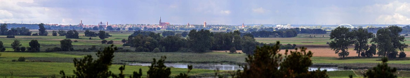 Tangermünde, Blick von Klietznick 02