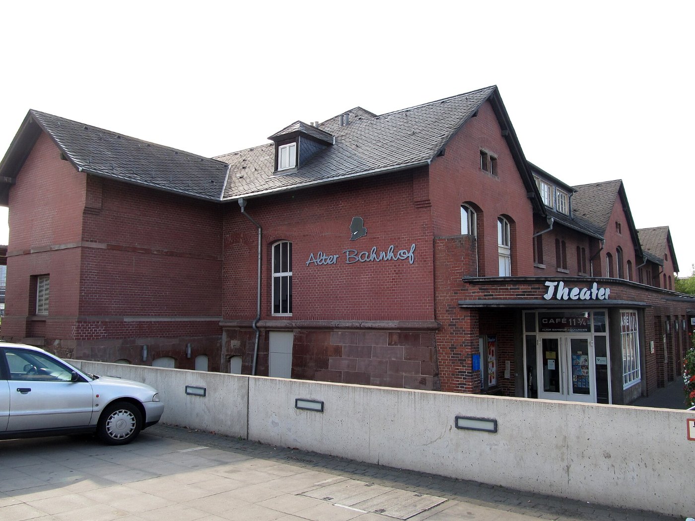 Völklingen Alter Bahnhof 02