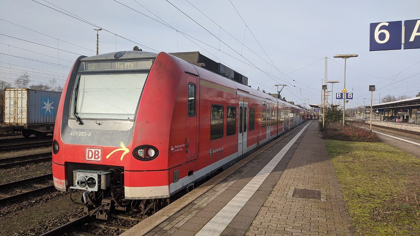 DB 425 053 S Bahn Hannover Nienburg