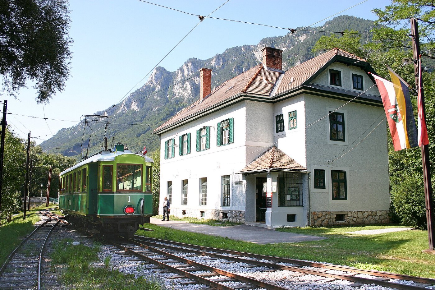 Höllentalbahn (Niederösterreich) Betriebsgebäude in Reichenau