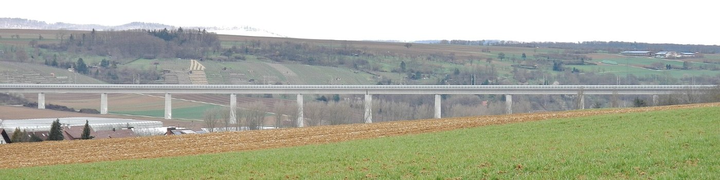 Eisenbahnbrücke über die Enz für die Schnellfahrstrecke Stuttgart Mannhe