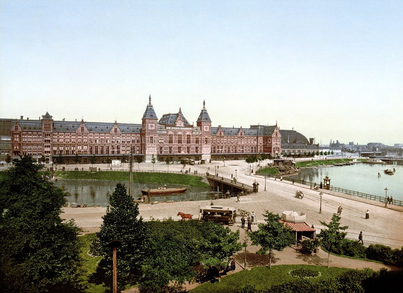 Amsterdam Centraal Station2