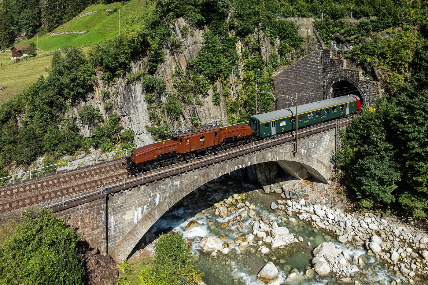 SBB Ce 6 8 II 14253 Wassen Gurtnellen