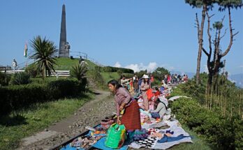 Merchants at Batasia Loop