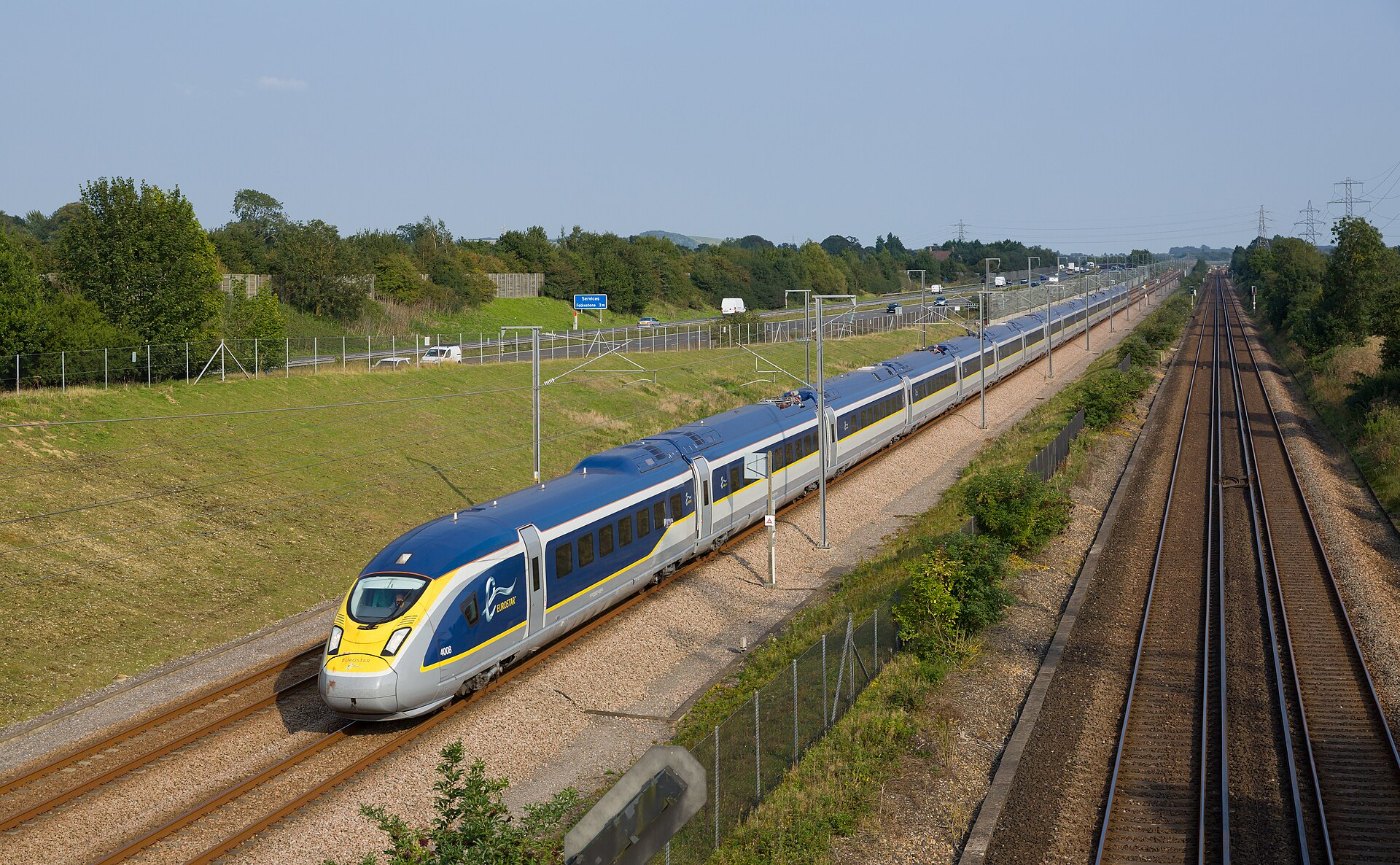 Eurostar Class 374 on HS1