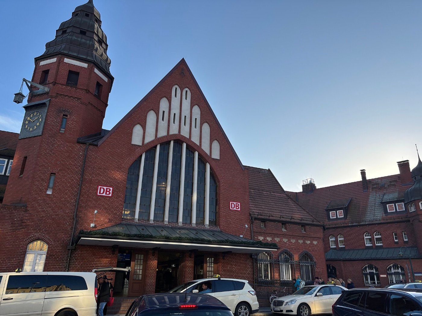 Stralsund Bahnhof im November 2024 02