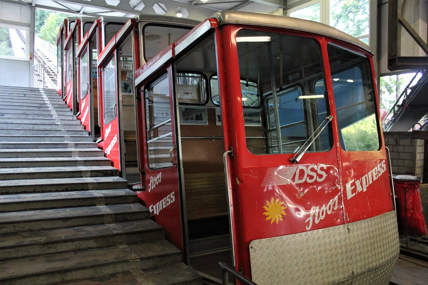 Fahrzeug Drahtseilbahn Schwyz–Stoos 02