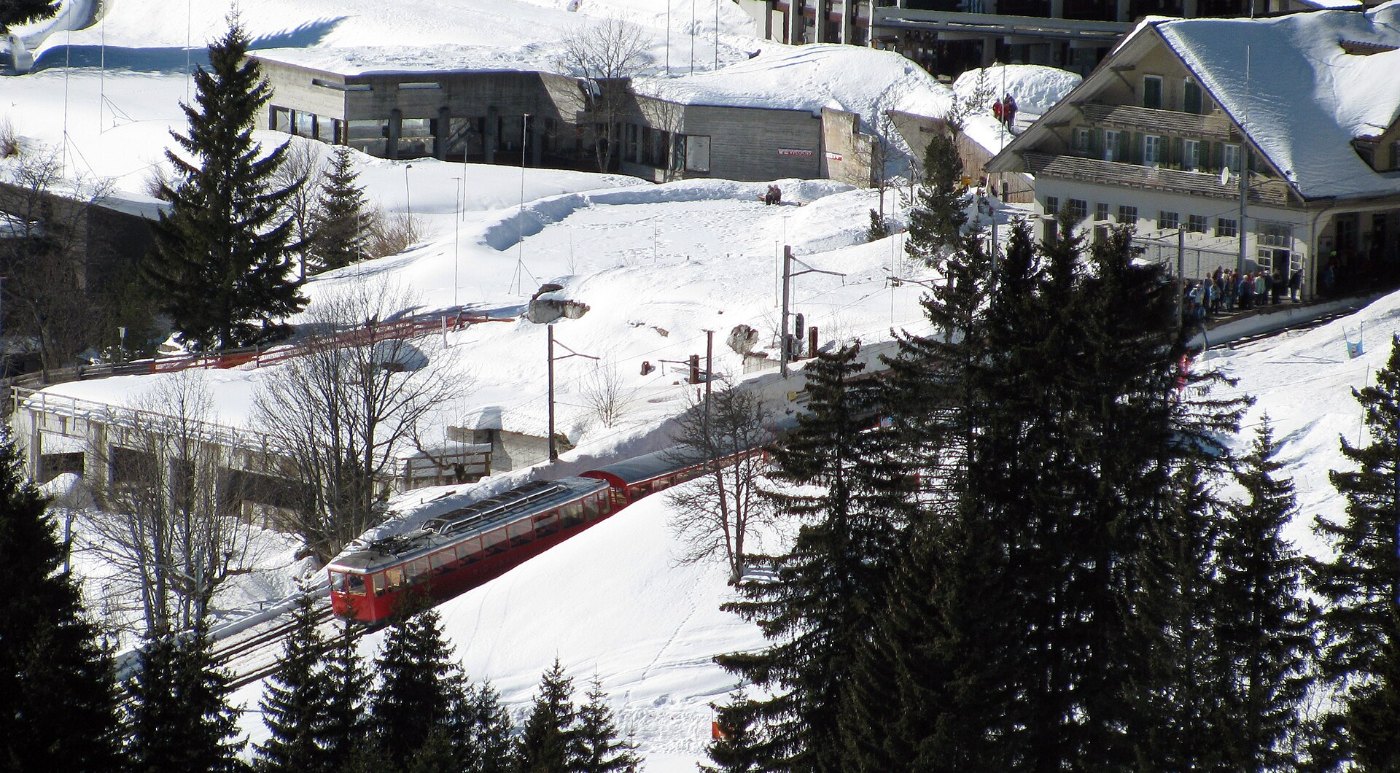 Vitznau Rigi Bahn, Kaltbad First