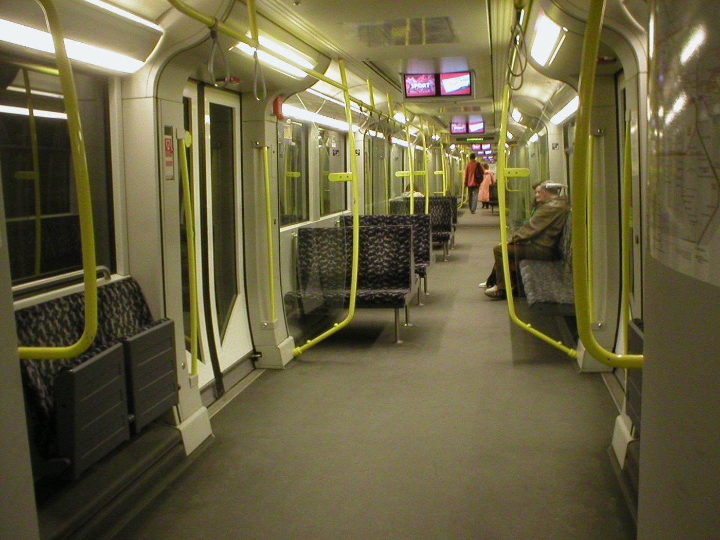 U Bahn Berlin H Type Quersitze