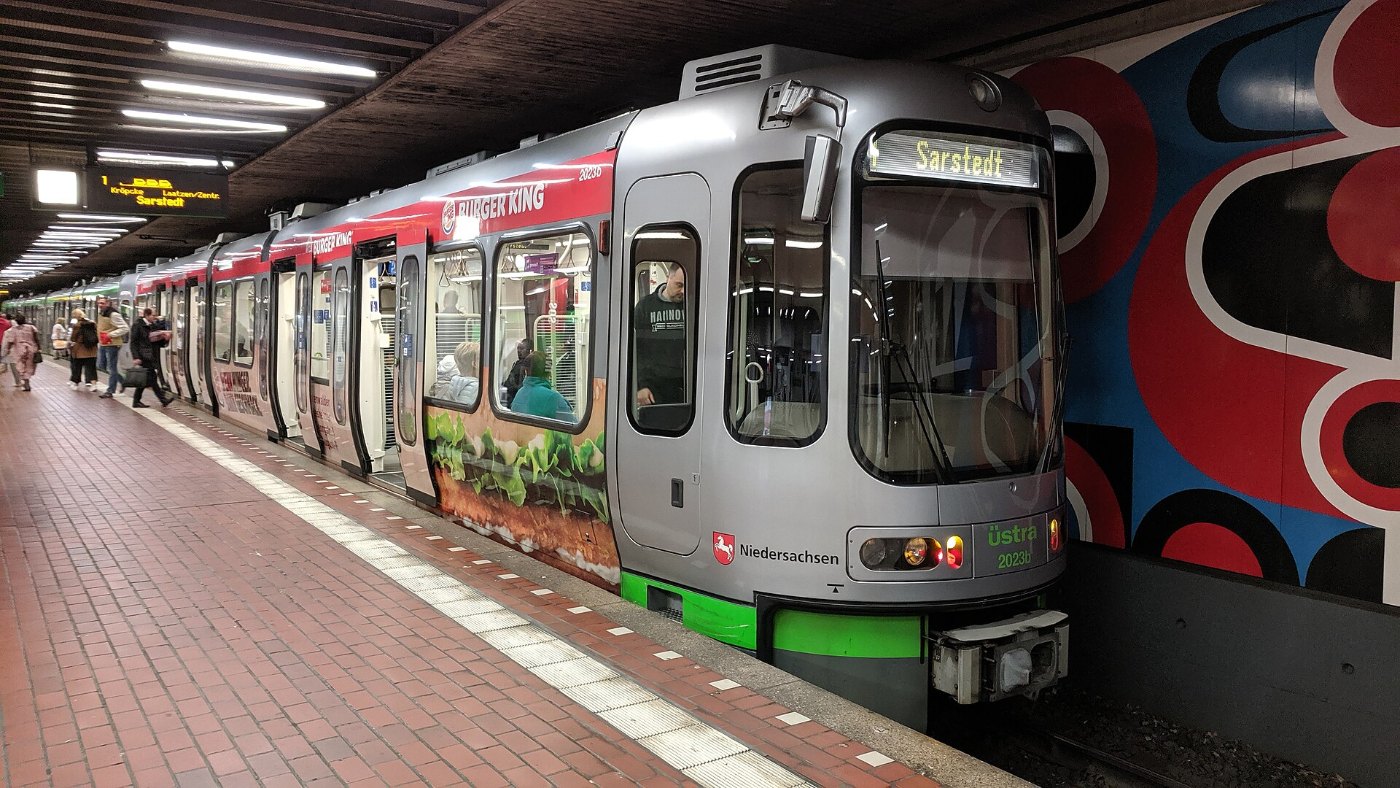 Stadtbahn Hannover 1 2023 Hauptbahnhof