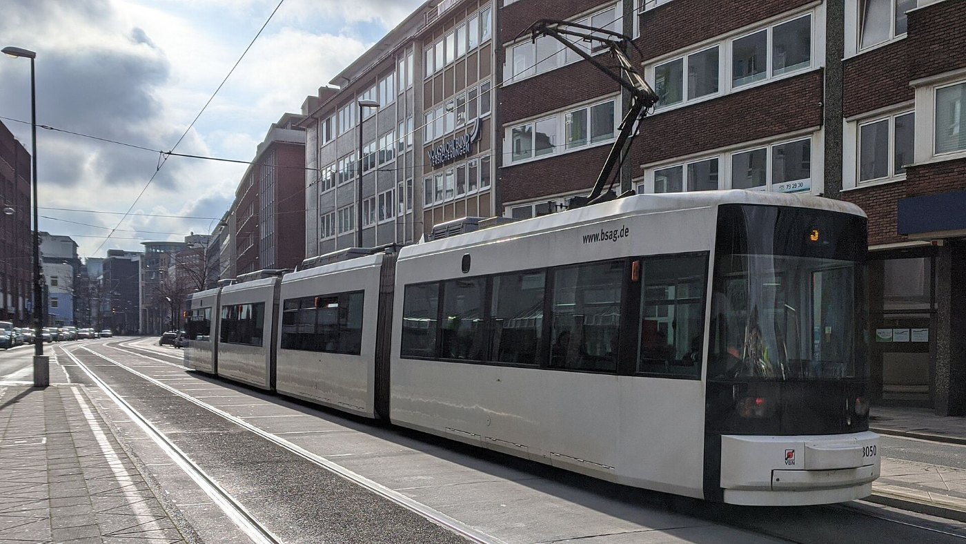 Straßenbahn Bremen 3 3050 Radio Bremen