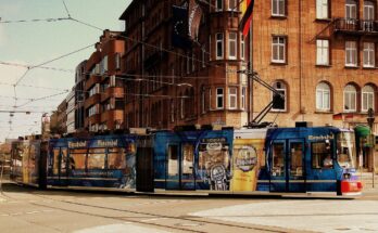 CITY BAHN TRAM NUREMBERG GERMANY APRIL 2012 ()