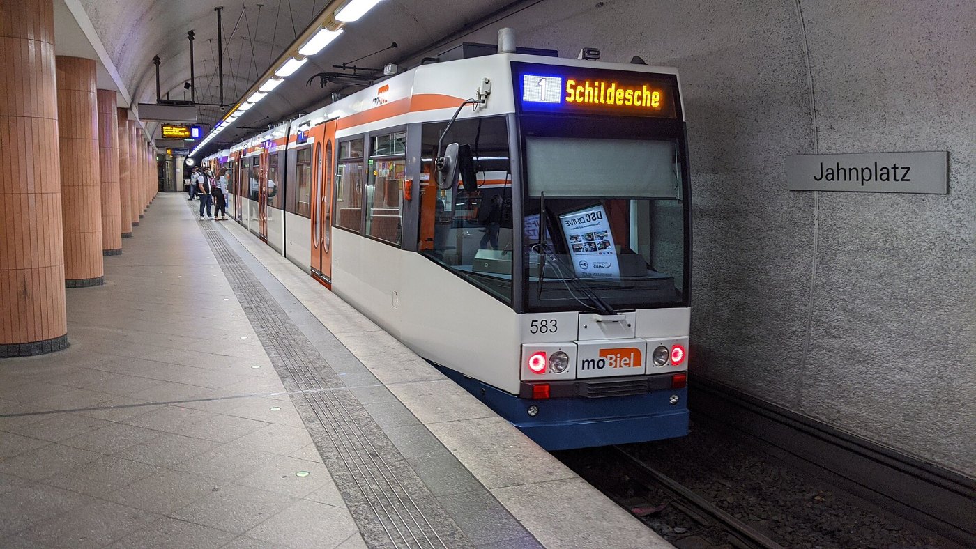 Stadtbahn Bielefeld 1 583 Jahnplatz