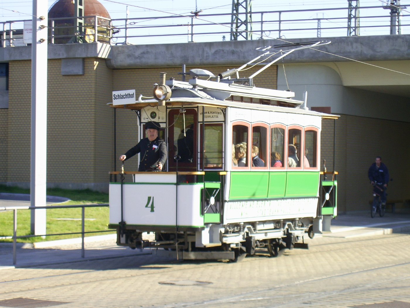 Strassenbahn Halle Tw 4