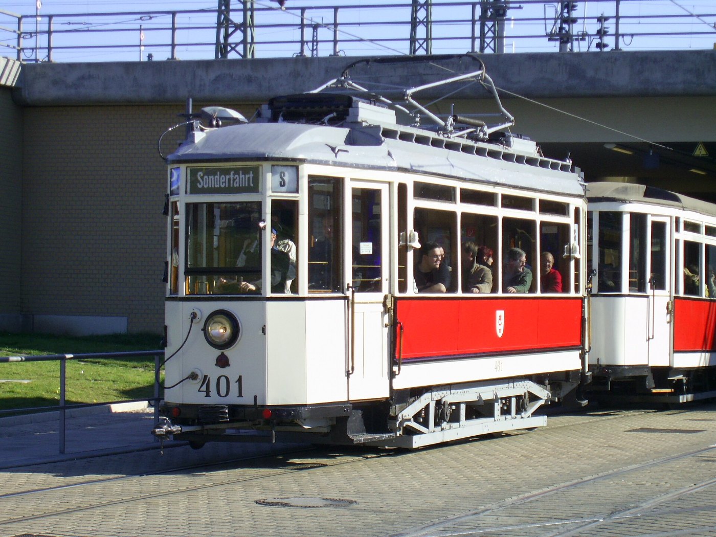Strassenbahn Halle Tw 401