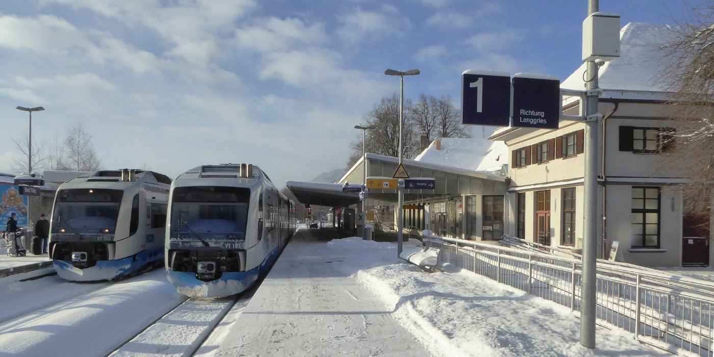 Bahnhof Bad Tölz, Zugbegegnung, 1