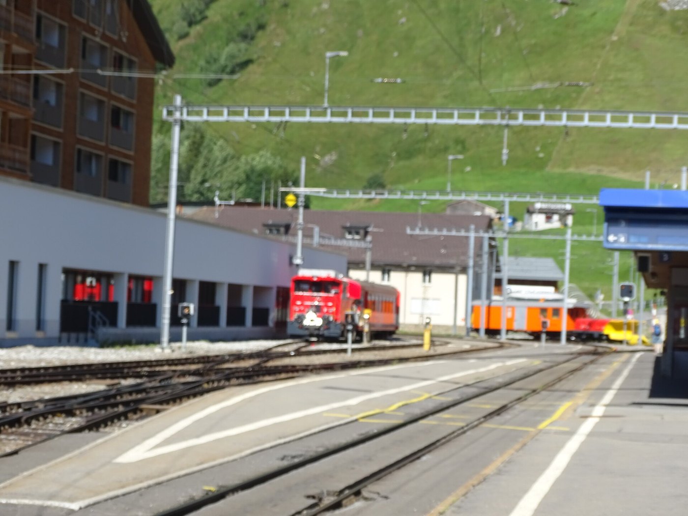 Andermatt railway station 04