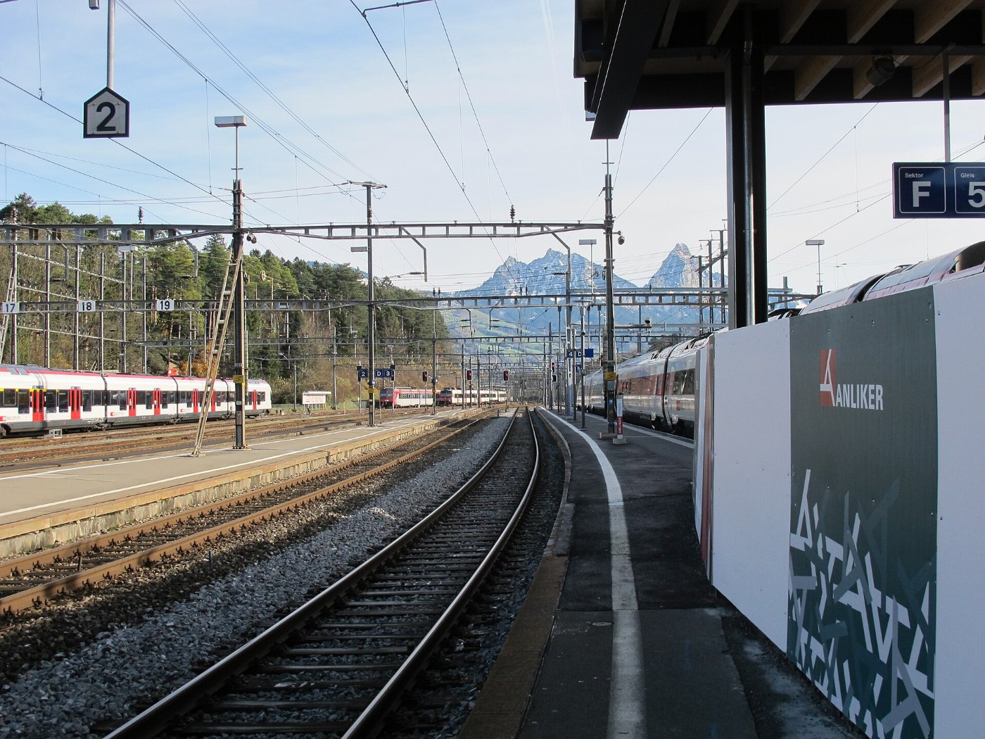 2016 11 20 12 46 55 Arth Goldau Gleis 4