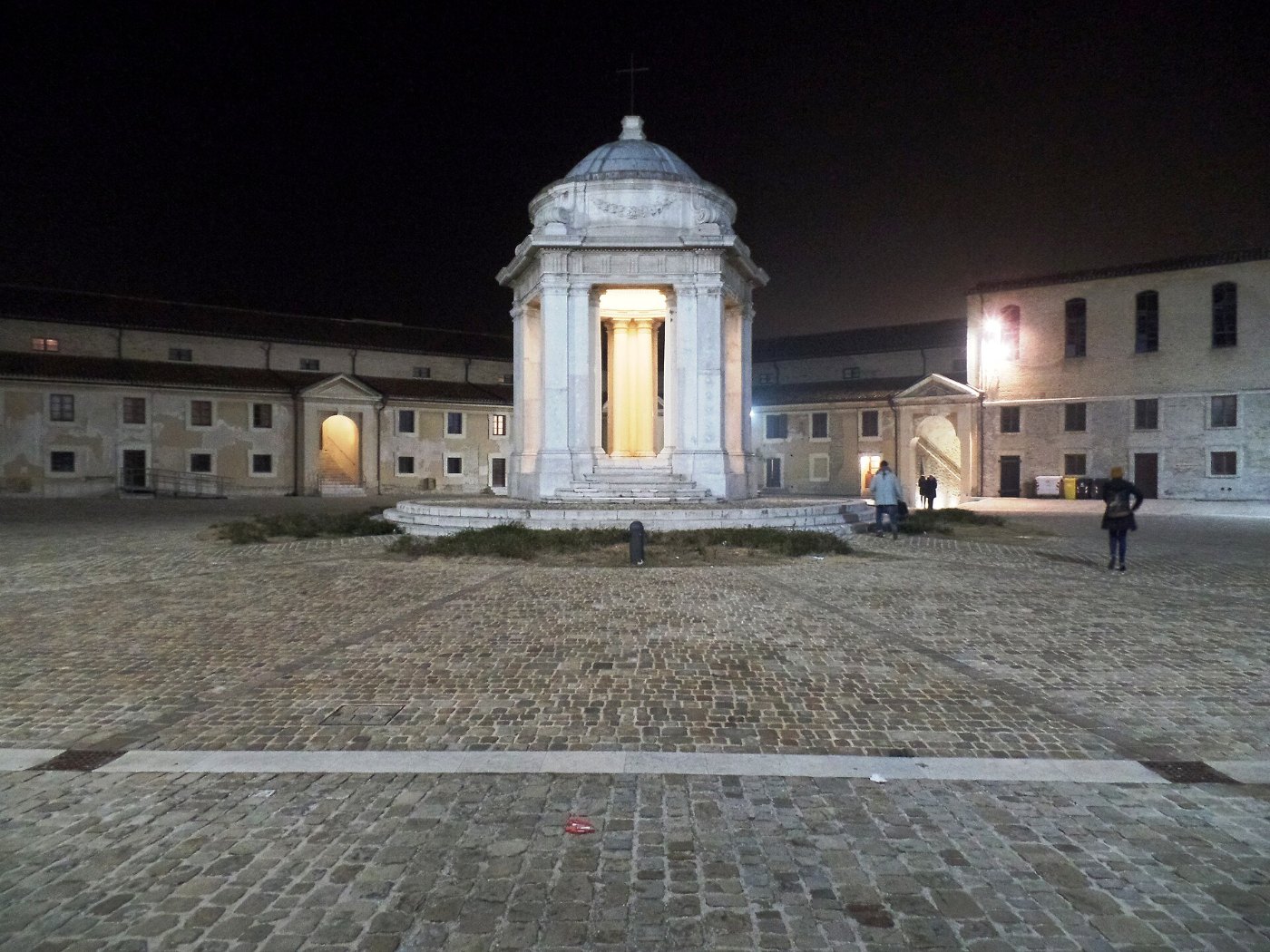 Lazzaretto Ancona corte e tempietto