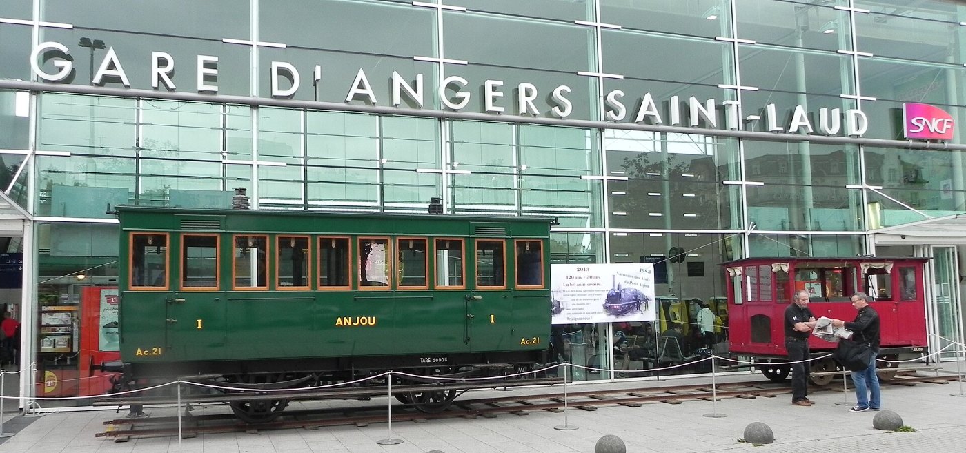 Ac21 & SE4 gare d'Angers