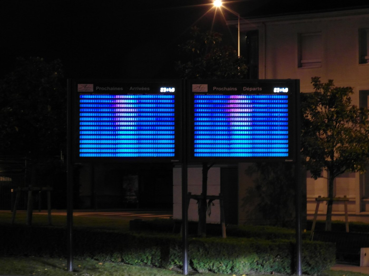 Flickr IngolfBLN Angers Gare Saint Laud (1)