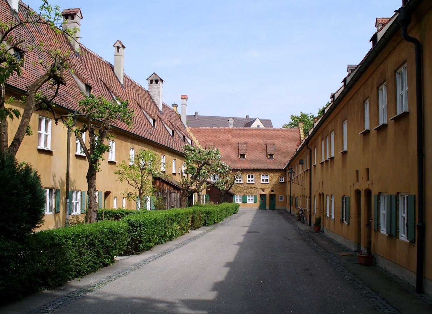 Eine Gasse in der Augsburger Fuggerei