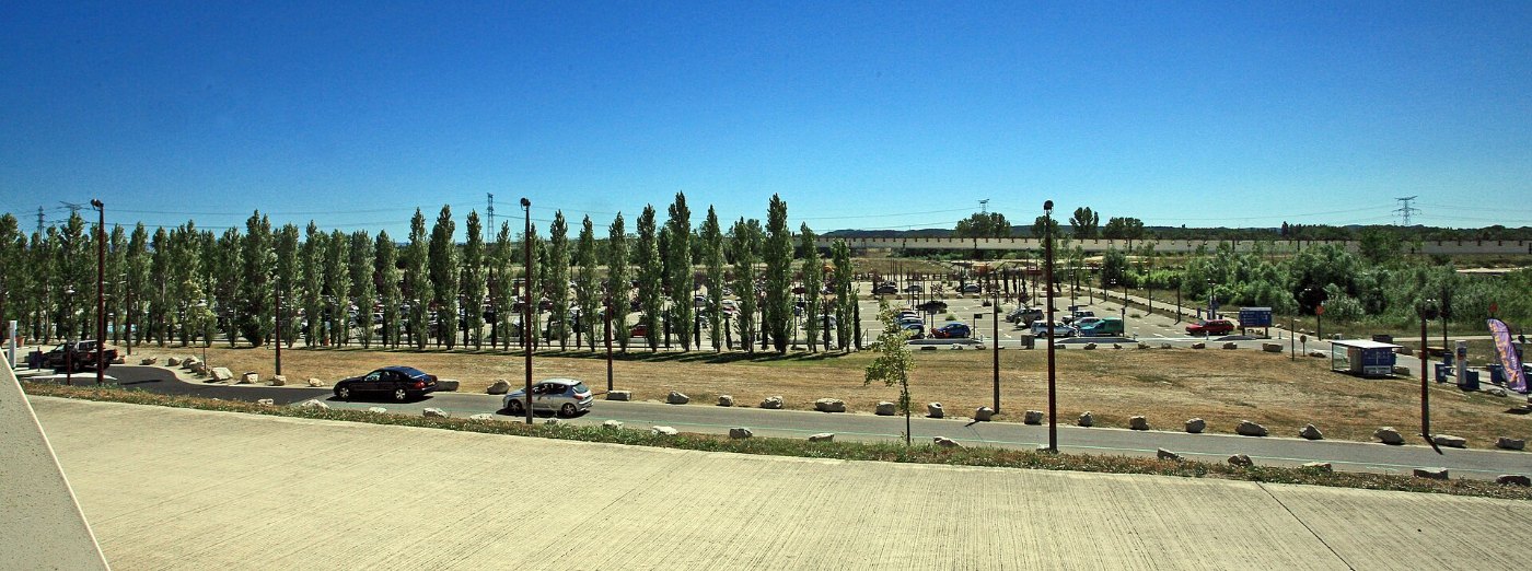 Gare Avignon TGV Parking by JM Rosier