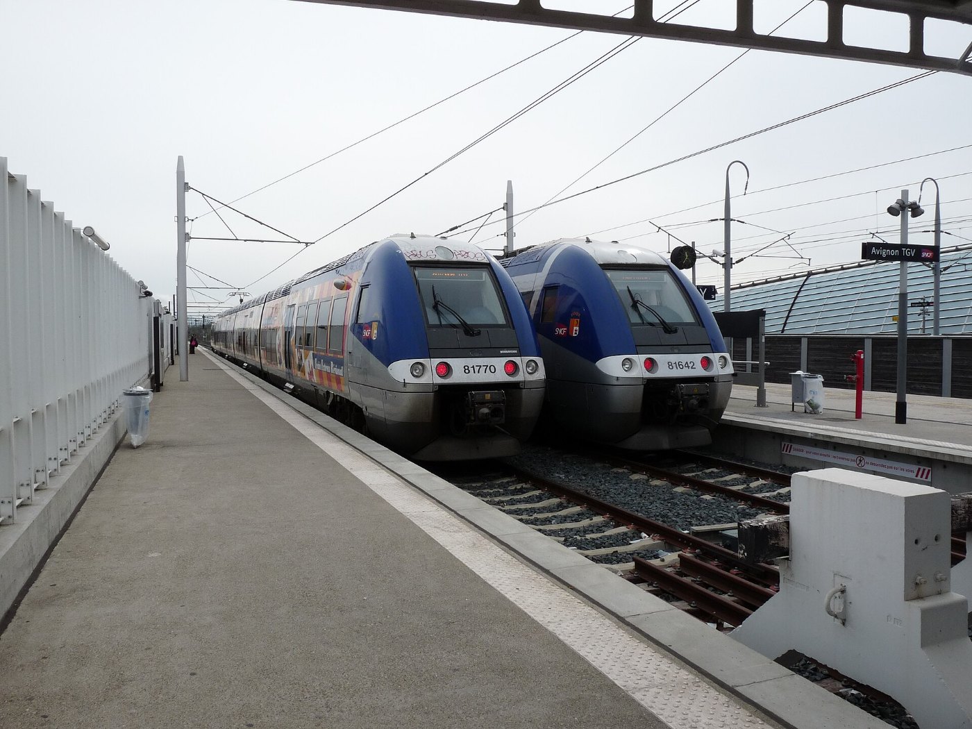 Avignon TGV station 2017 01
