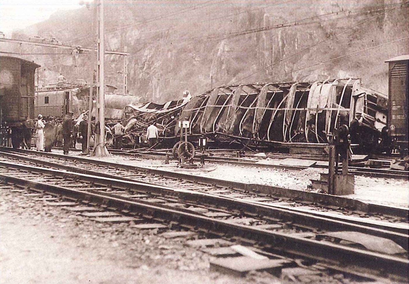 Eisenbahnunfall Bellinzona Badischer Personenwagen
