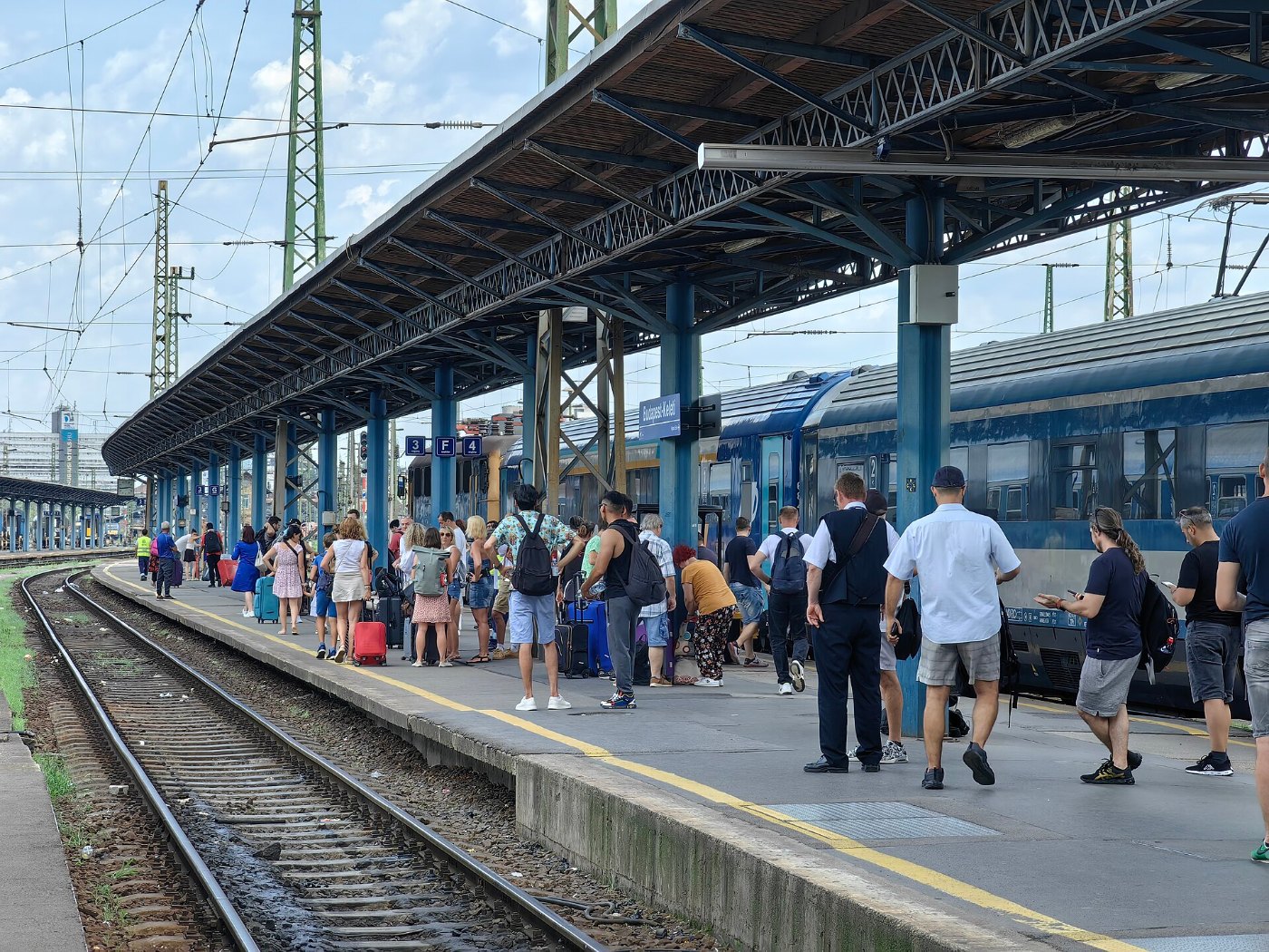Budapest, Keleti pályaudvar, 35