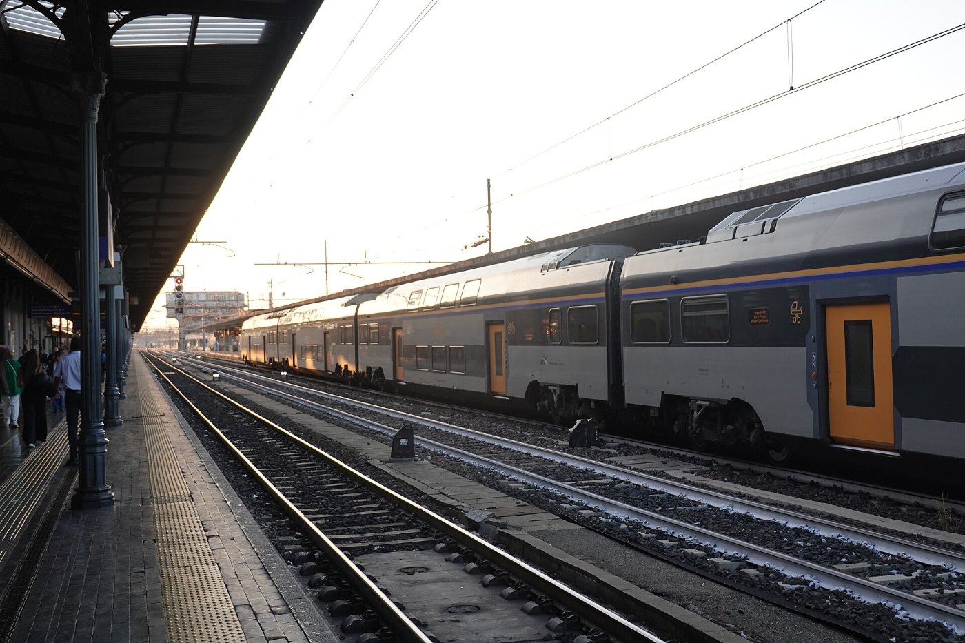 Bologna Centrale station 2023 03
